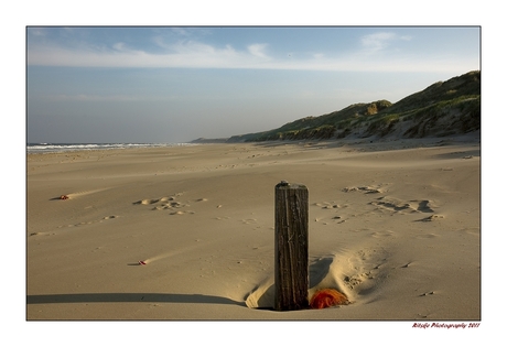 eenzaam strand