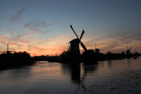 Molens Kinderdijk zonsondergang