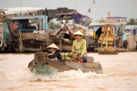 Drijvende markt in de Mekong Delta