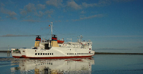 Ferry met veel ruis van Delfzijl nar Borkum