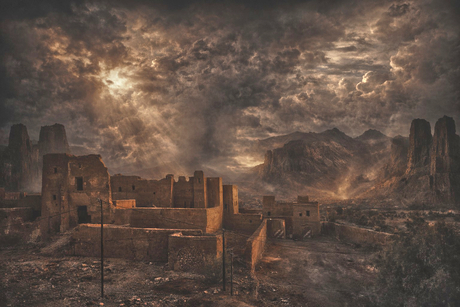 Kasbah onder het vuur van de zon