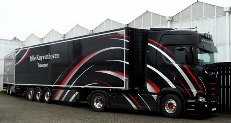 P1300032 TRUCK TIME Bijna Nieuwe SCANIA 660 S V8 Jelle Kuyvenhoven 7 dec 2025