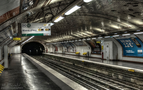 metrostation_paris_2013-hdr.jpg