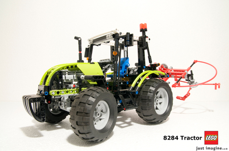 Lego tractor