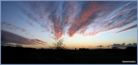 Zonsondergang in het dommeldal