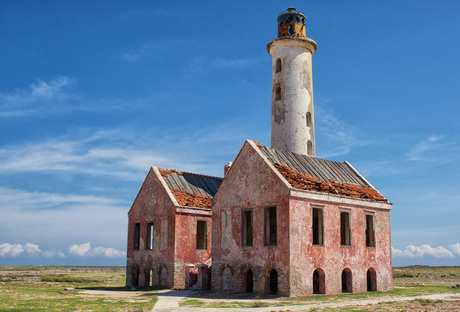 Oude vuurtoren op Klein Curacao