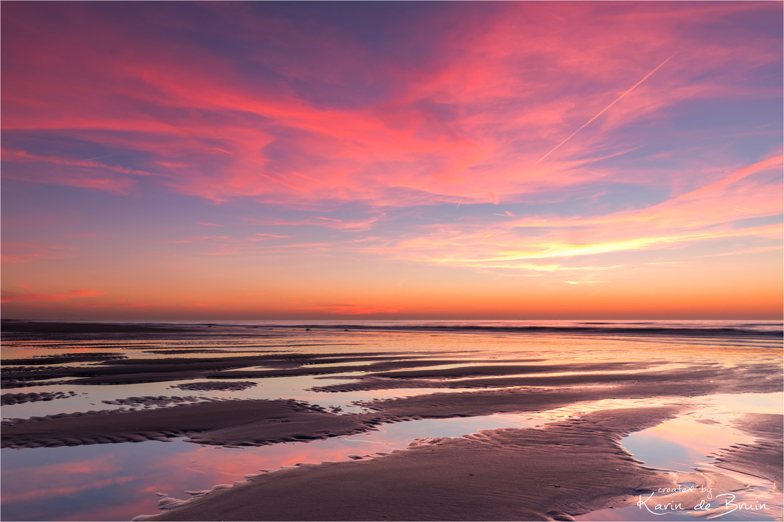 It's been a while! - - - foto door KarindeBruin op 03-03-2019 - deze foto bevat: lucht, wolken, zon, strand, zee, water, natuur, licht, avond, zonsondergang, spiegeling, landschap, duinen, tegenlicht, noordwijk, zand, kust, lange sluitertijd
