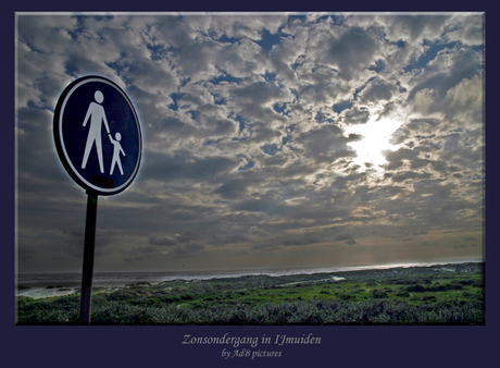 Zonsondergang in IJmuiden