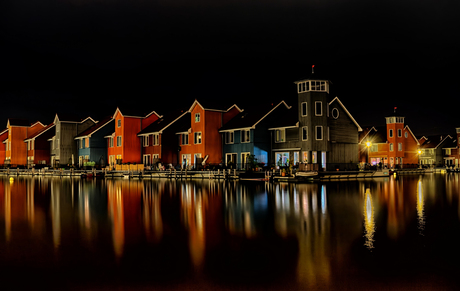 reitdiephaven bij nacht