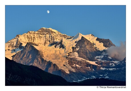 Jungfrau Moon