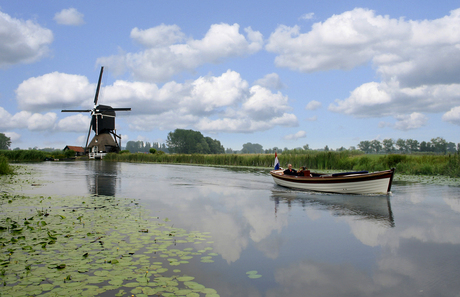 Varen met een mooie sloep