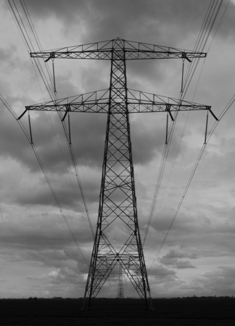 electriciteitsmast.jpg