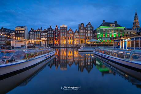 Damrak Amsterdam