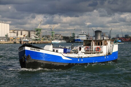 Binnenvaart.