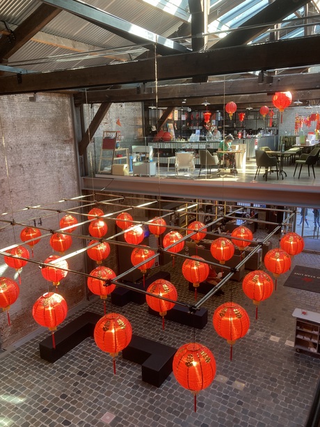 Chinese bar