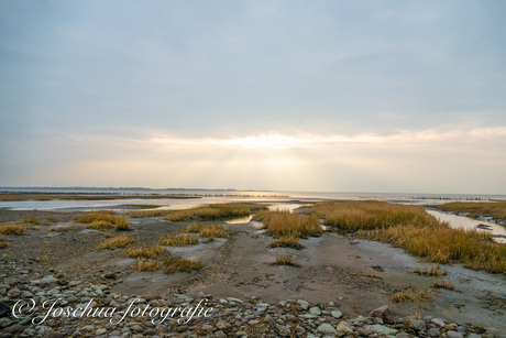 Zonnetje kiekt even door de wolken