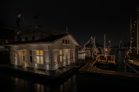 Van knokken aan de kade naar stilte aan ’t water  