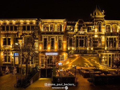 Blue & Brasserie Manna. Wat een feest voor het oog!  📌 Locatie: Oranjesingel 📍 Plaats: Nijmegen ✅ Dronefotografie | Film: Paul Beckers  📆 13.12.2023