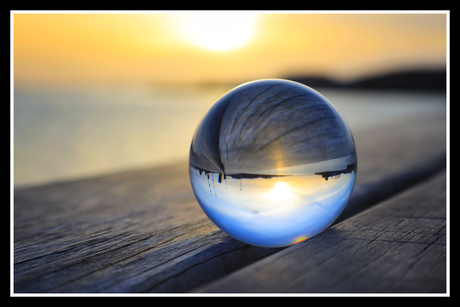 Kijk eens in mijn glazen bol