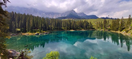 Lago di Carezzo