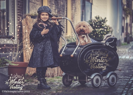 Winter in de Vesting, meisje met haar hondje 