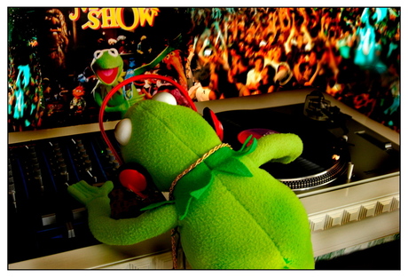 DJ Kermit in da House