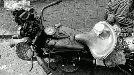 what happened on 2nd easter day