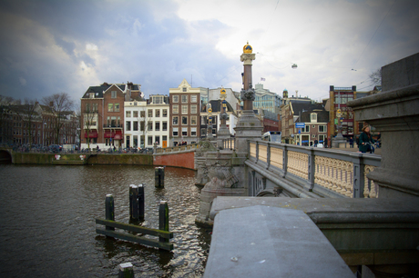 Amstelbrug, Amsterdam.jpg