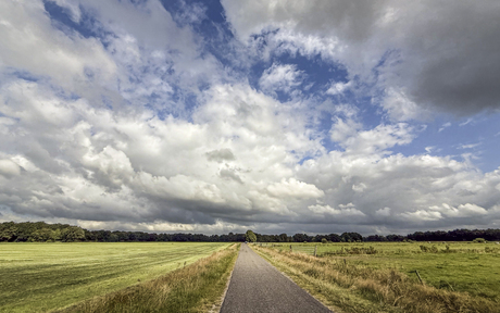 Wolken vervelen niet (niet altijd)