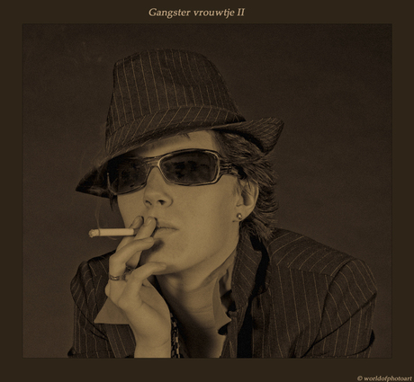 Gangster Vrouwtje II