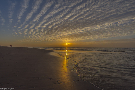 Het strand bijna voor ons alleen.