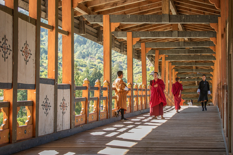 Brug naar de Punakha Dzong
