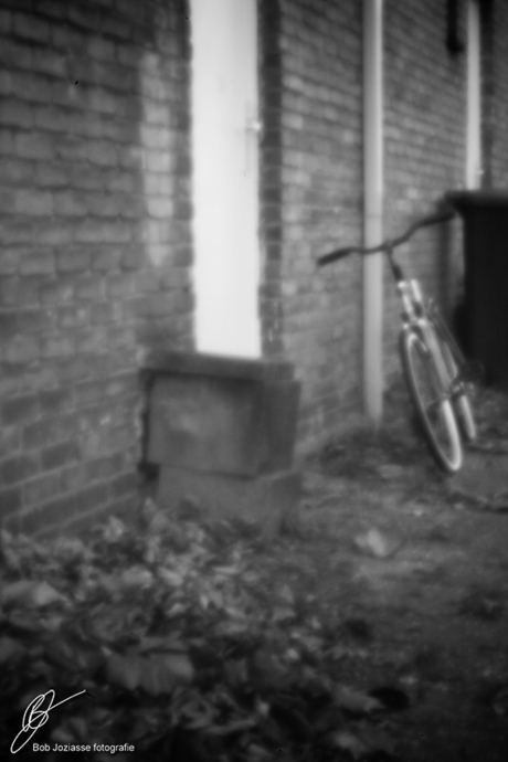 Pinhole 1