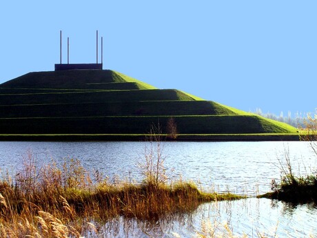 piramide poldermodel