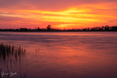 vanavond is rood