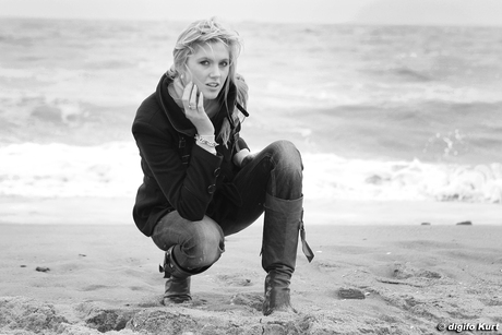 Annelore op het strand