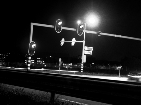 Road by Night: Stop!