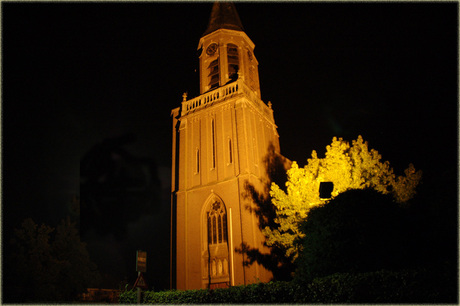 Kerk in spotlight