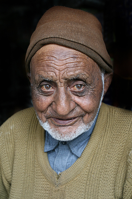 Doorleefde gezichten in Kashmir