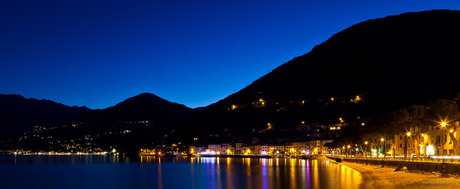 Domaso at night