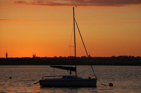 Boot in het avondrood !