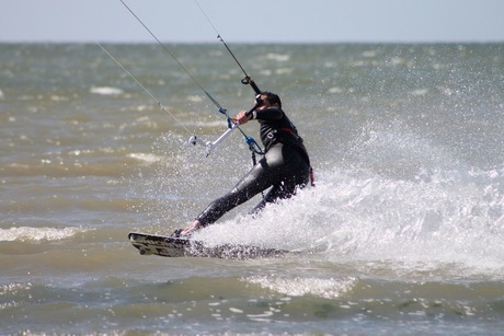 kitesurfing