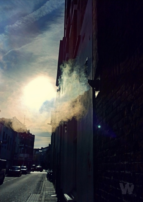 Zon en rook