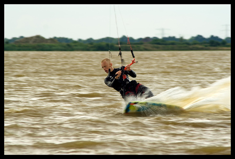 Kitesurfer