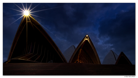 'Sydney Opera House'
