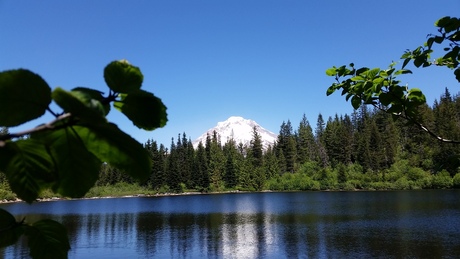 Mount Hood, Mirror Lake