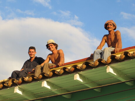 Op het dak in Trinidad, Cuba