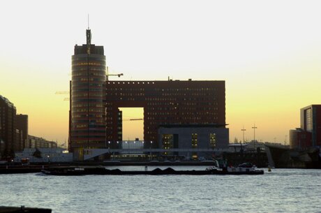 Rotterdam, s'ochtends vroeg