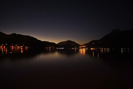 meer van Annecy @ night