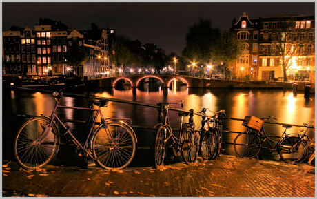 Avond in Amsterdam .